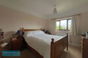 Bedroom- click for photo gallery